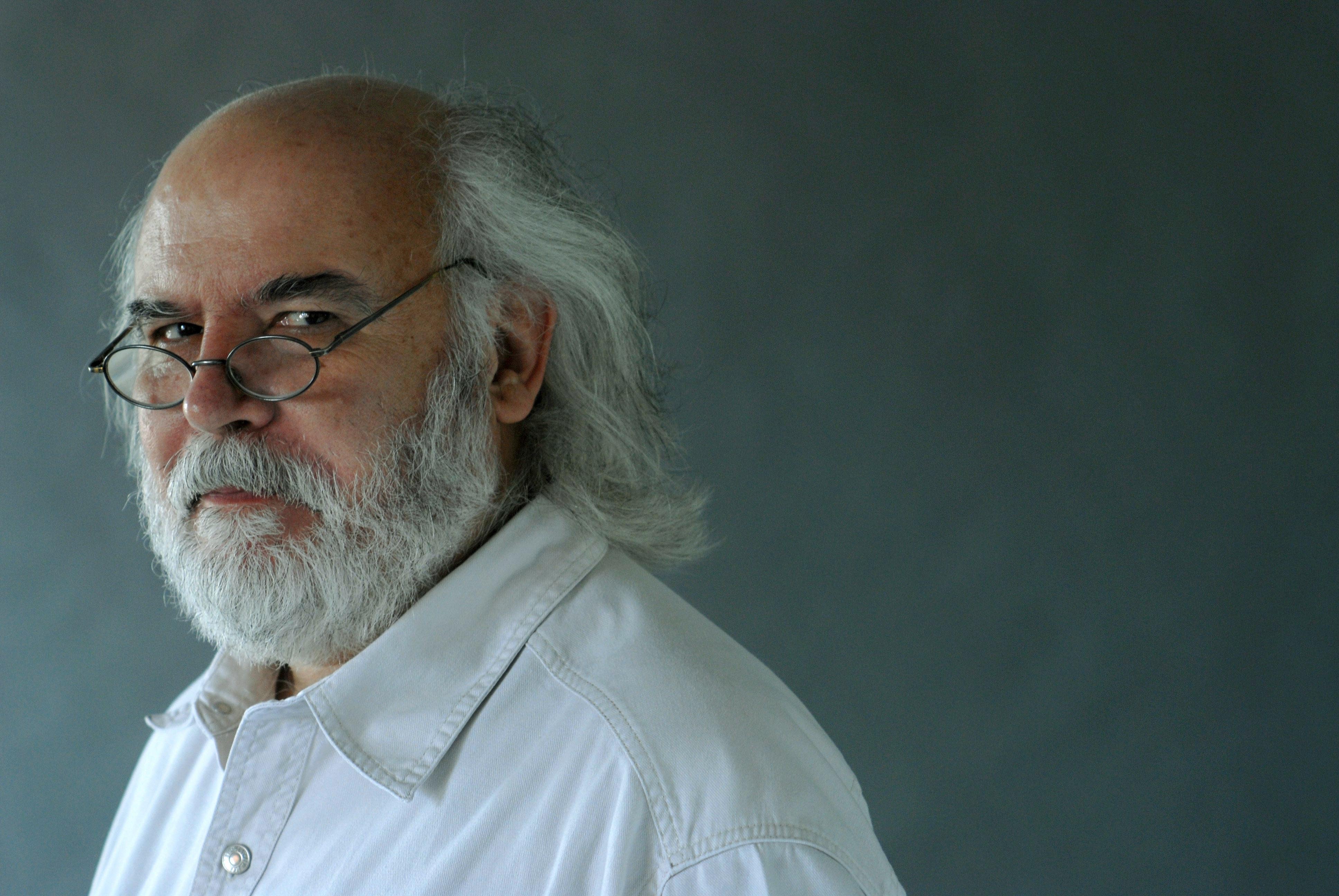 Juan Sasturain